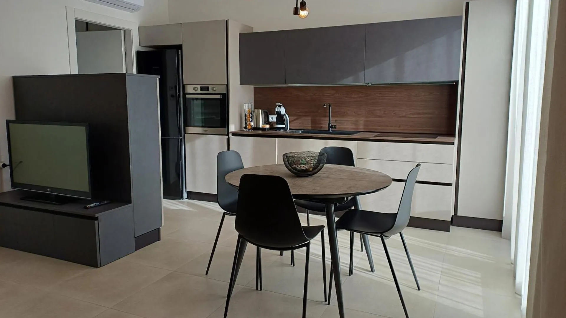 Forte17 Exclusive Apartment View Lake Pool And Terrace Peschiera del Garda Italien